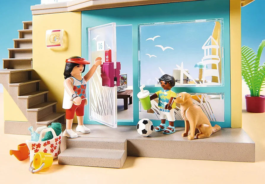 Playmobil Family Fun 70434 Beach Hotel, Ages 4 +